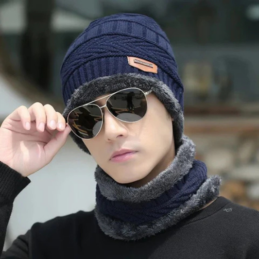 GORRO CON CUELLERA